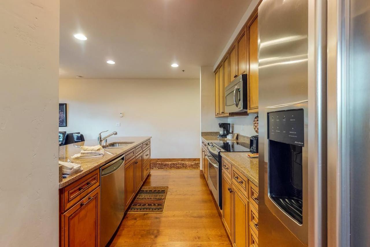 Two-Bedroom Apartment at BlueSky Breckenridge