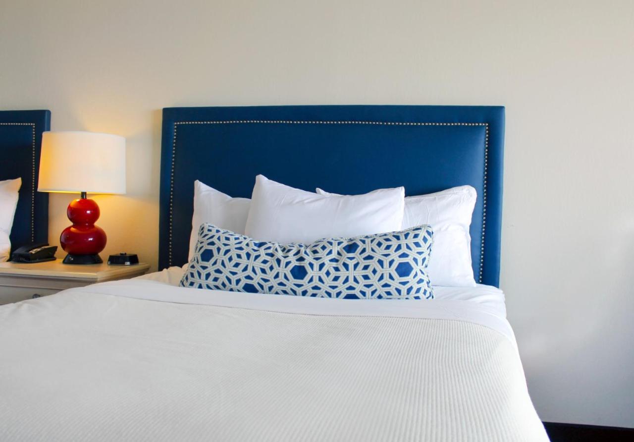Studio with Ocean View at Dunes Suites Oceanfront