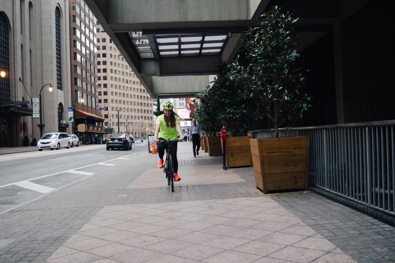 | The Westin Peachtree Plaza, Atlanta