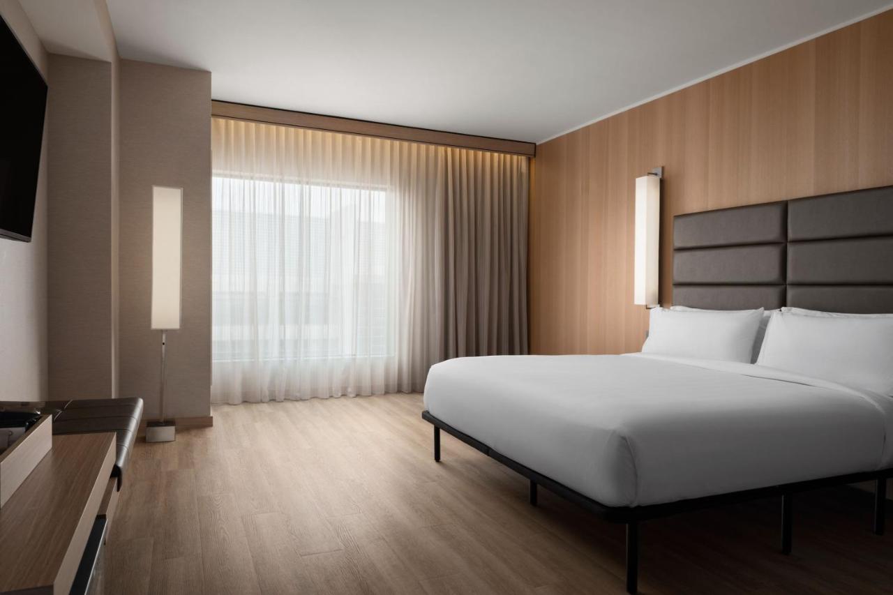 King Guest Room with City View at AC Hotel by Marriott Phoenix Downtown