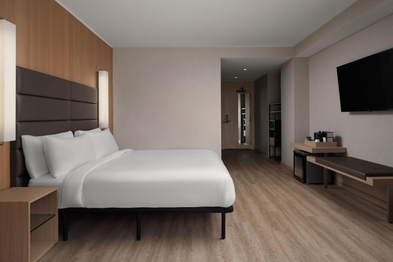 King Guest Room with City View at AC Hotel by Marriott Phoenix Downtown