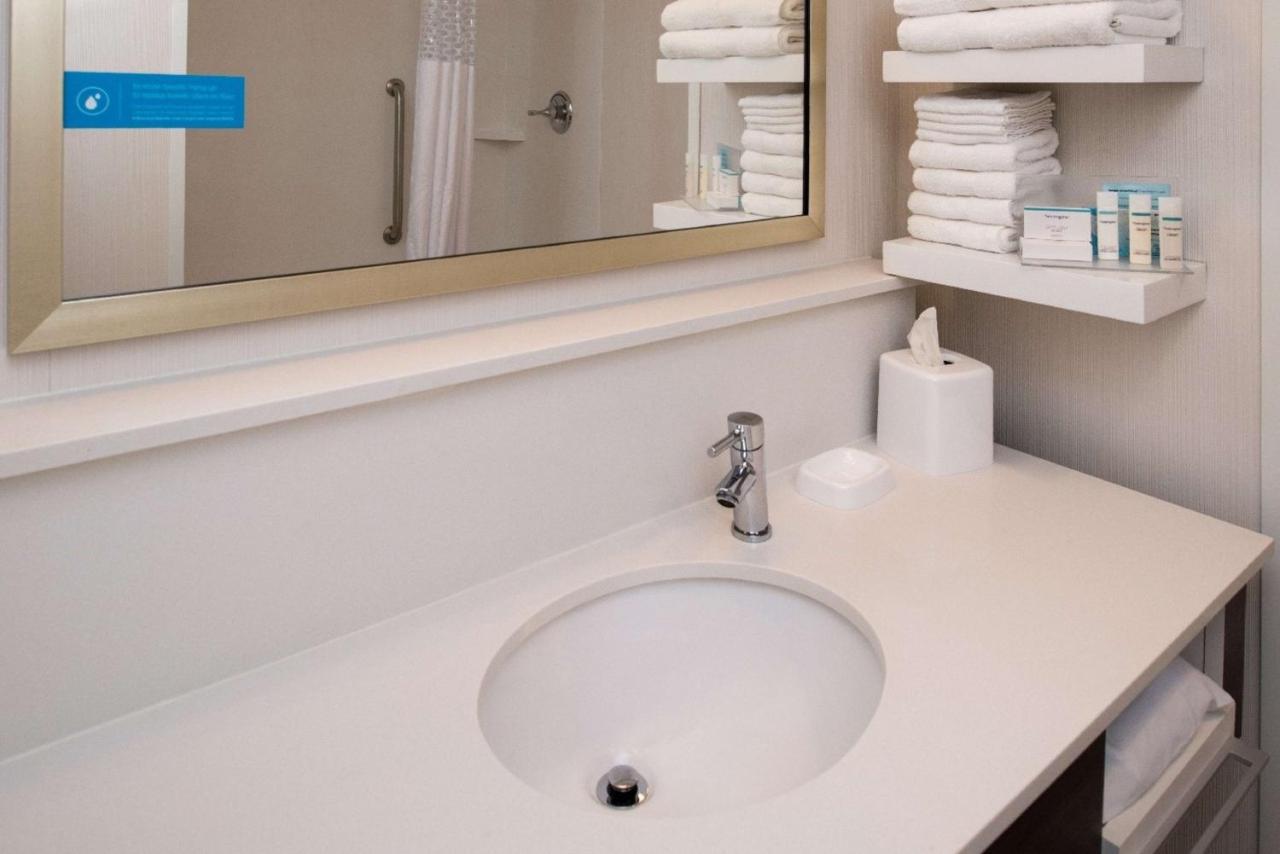 Executive Queen Room with Two Queen Beds - Non-Smoking at Hampton Inn Paragould