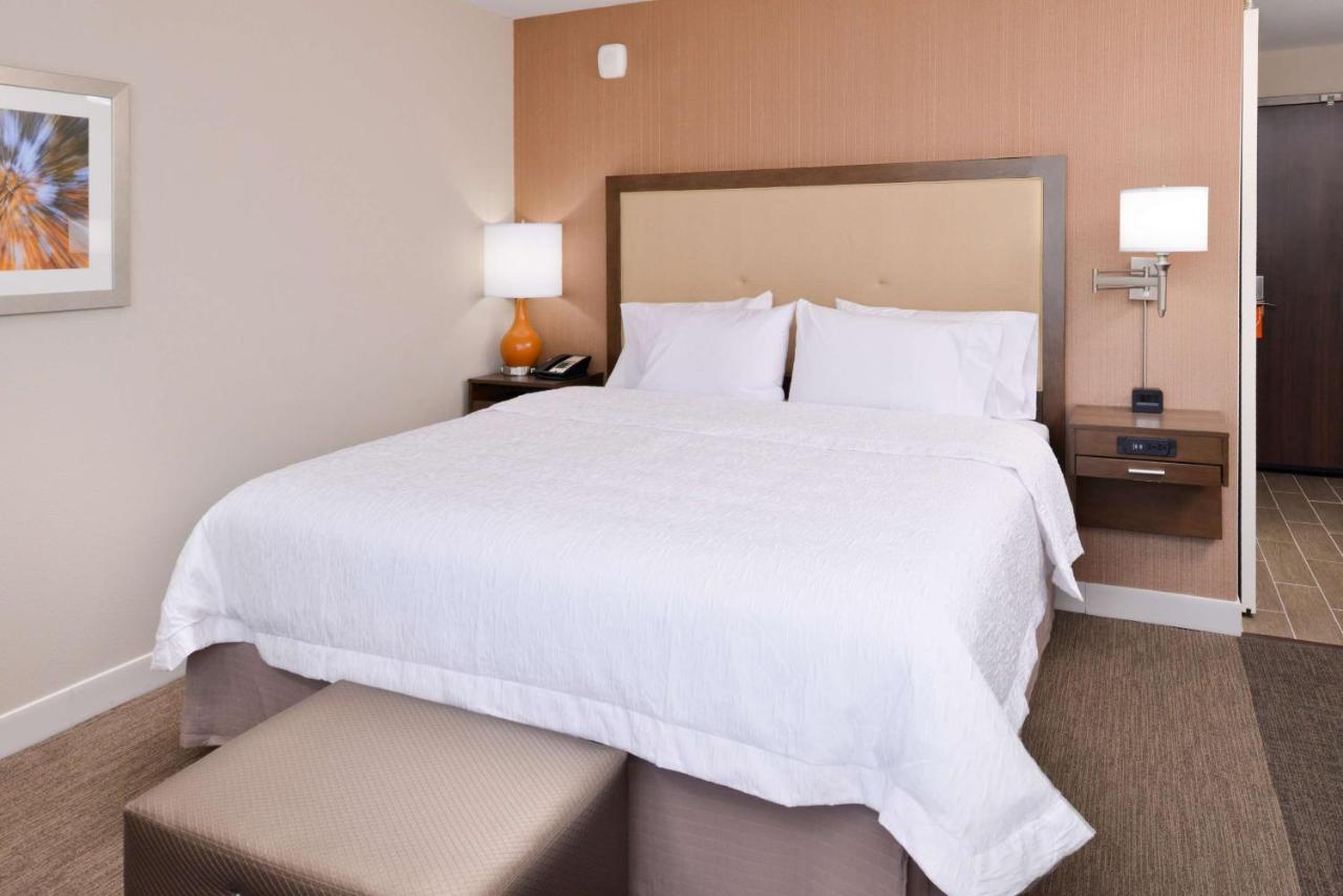 King Room at Hampton Inn El Centro