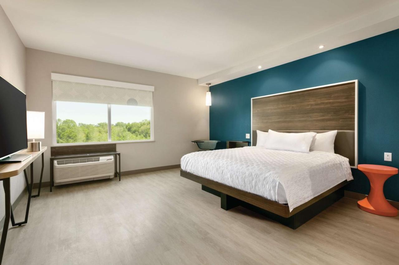 King Room - Hearing Accessible at Tru by Hilton Charlotte Ayrsley