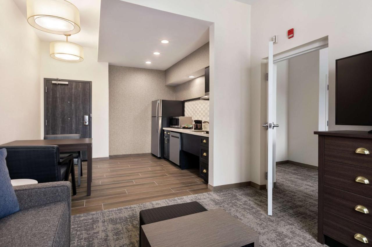 | Homewood Suites By Hilton Horsham Willow Grove