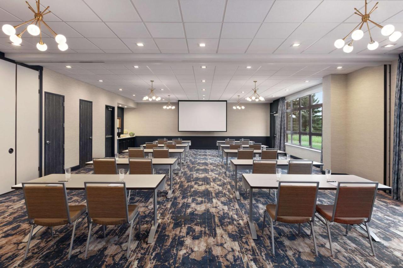 | Homewood Suites By Hilton Horsham Willow Grove