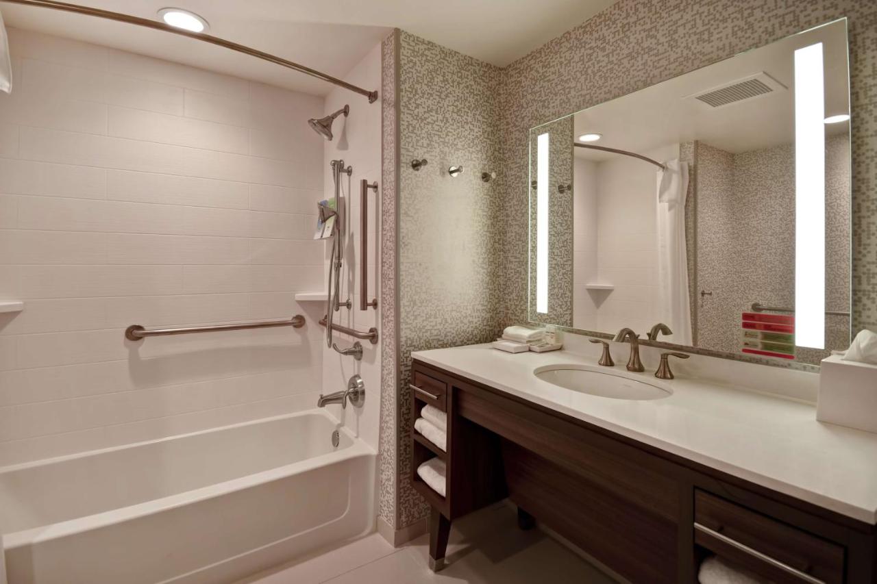 Queen Studio with Two Queen Beds - Mobility Accessible/Non-Smoking at Home2 Suites by Hilton Shreveport