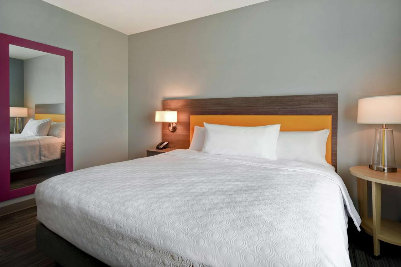 King Suite - Mobility Accessible/Non-Smoking at Home2 Suites by Hilton Shreveport