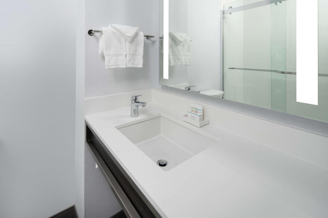 Queen Room with Two Queen Beds - Mobility Accessible at Hilton Garden Inn Irvine Spectrum Lake Forest