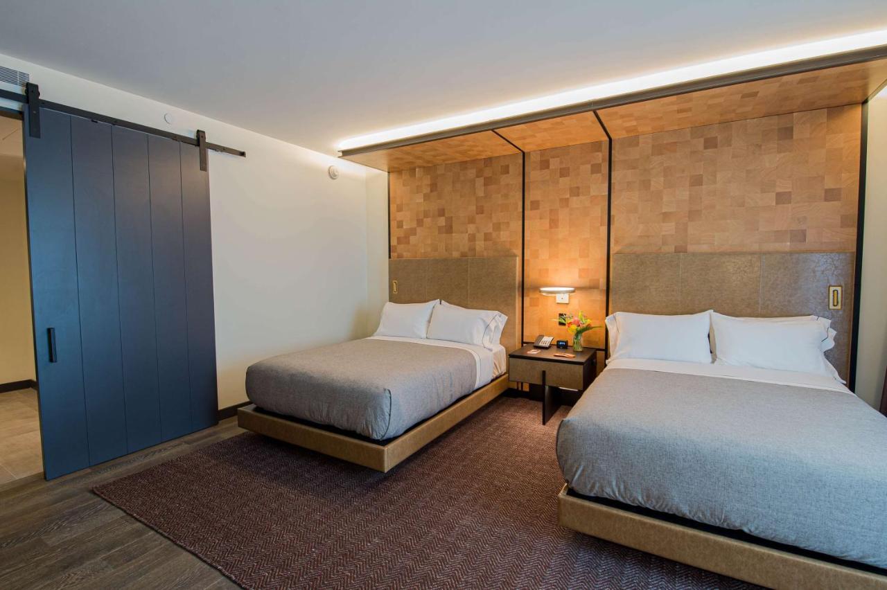 Deluxe Queen Room with Two Queen Beds at Canopy by Hilton Jersey City Arts District