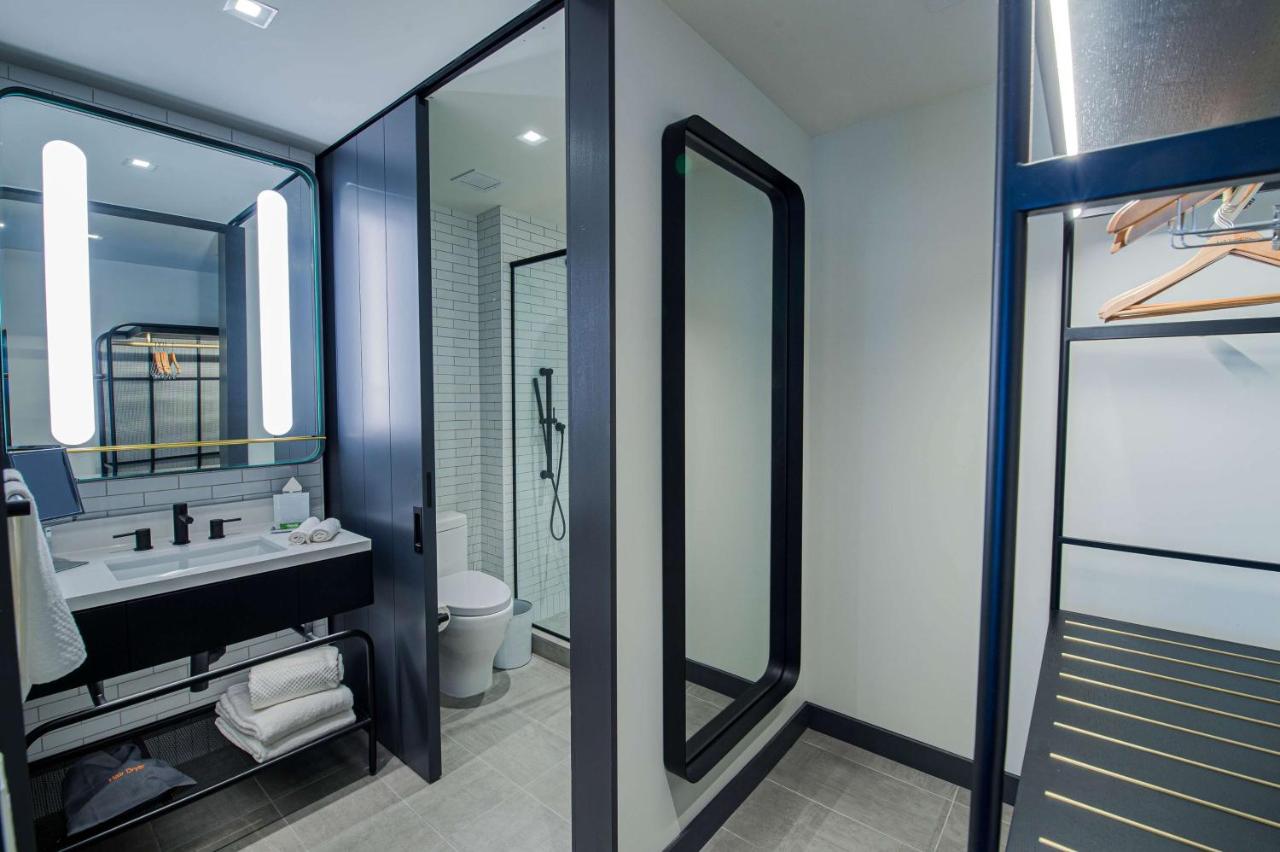 King Studio Suite - Non-Smoking at Canopy by Hilton Jersey City Arts District