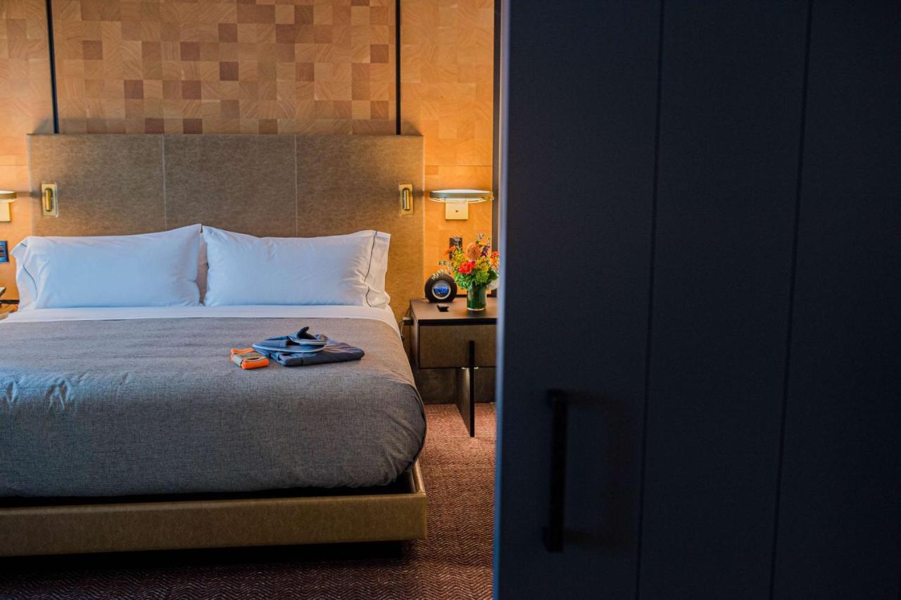 King Studio Suite - Non-Smoking at Canopy by Hilton Jersey City Arts District