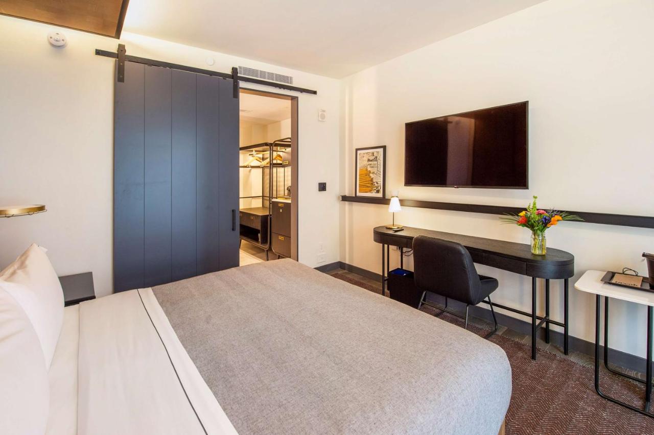 King Room - Hearing Accessible at Canopy by Hilton Jersey City Arts District