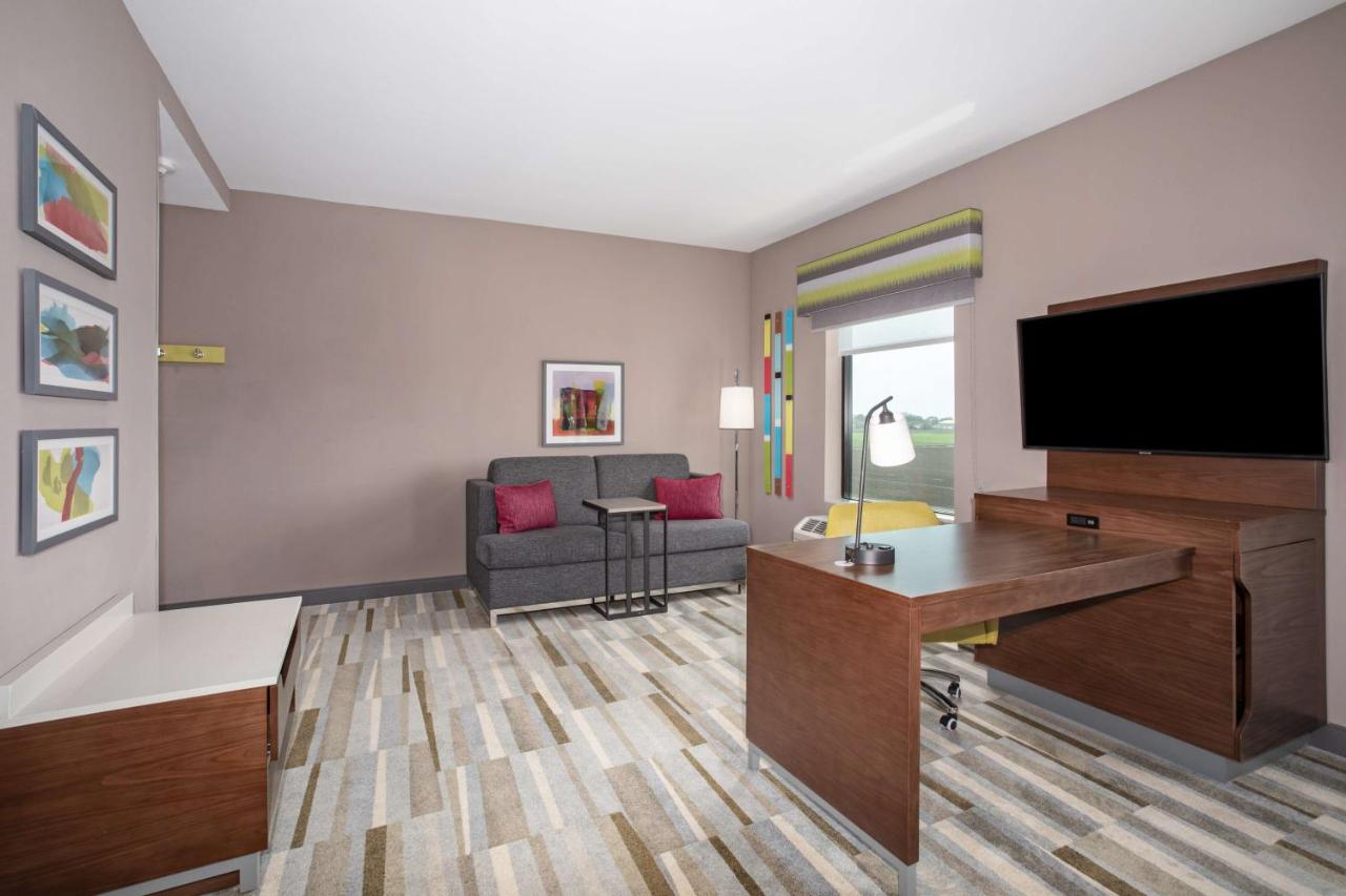 King Studio Suite - Non-Smoking at Hampton Inn & Suites Watsonville