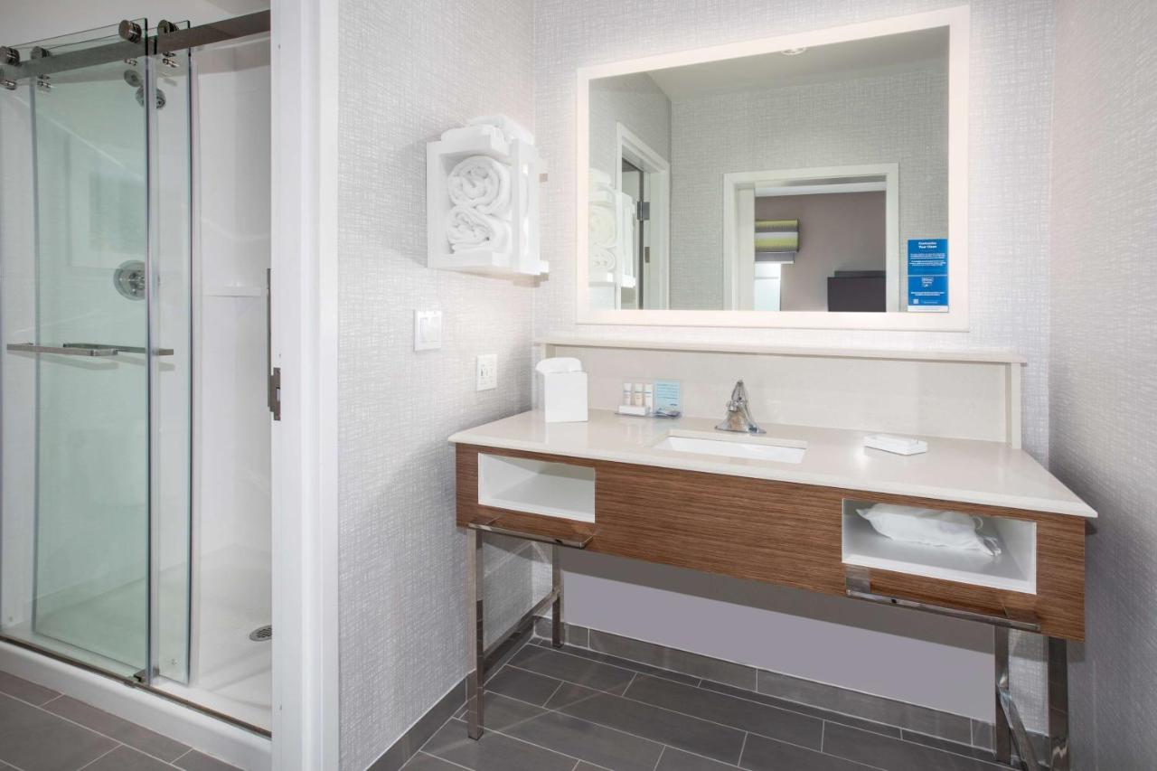 King Studio Suite - Non-Smoking at Hampton Inn & Suites Watsonville