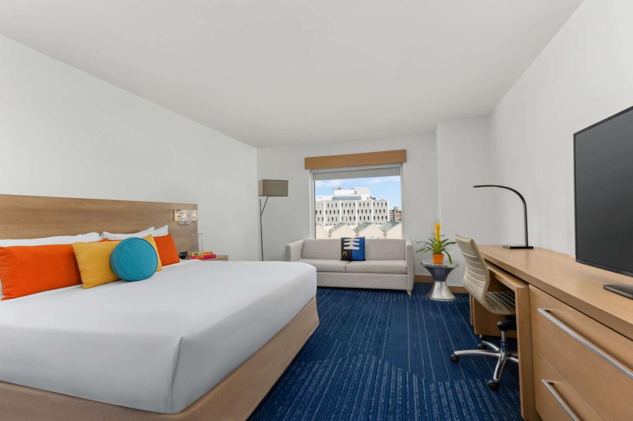 King Room with Sofa Bed - Non-Smoking at The Art Hotel Denver, Curio Collection by Hilton