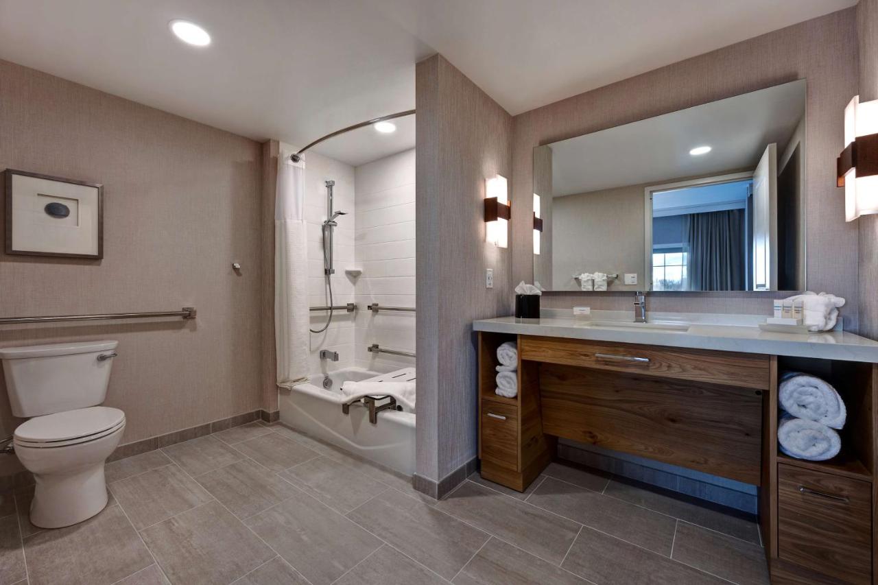 Queen Studio with Balcony - Mobility/Hearing Accessible - Non-Smoking at Homewood Suites by Hilton Eagle Boise, ID