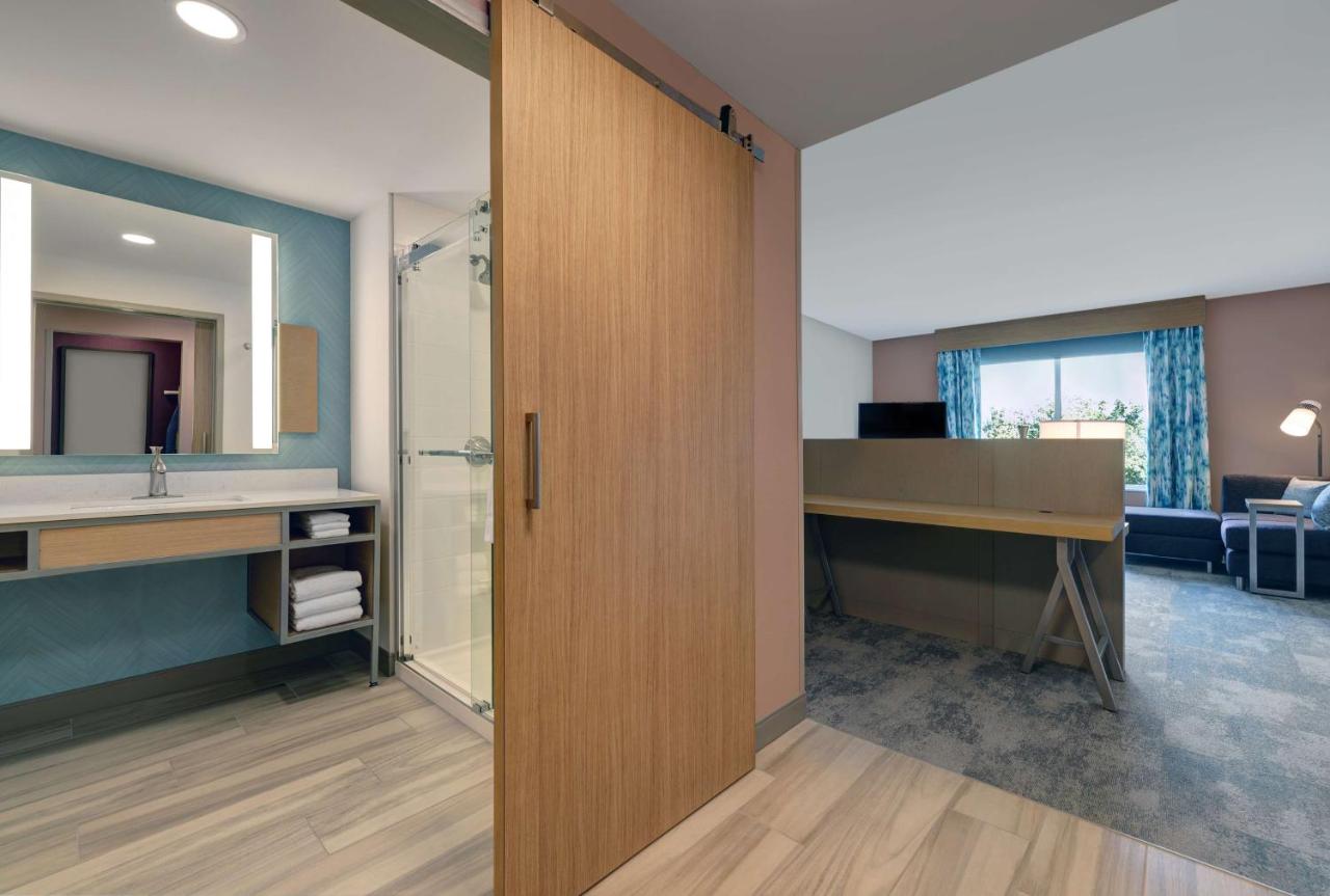 King Room at Hilton Garden Inn Manassas