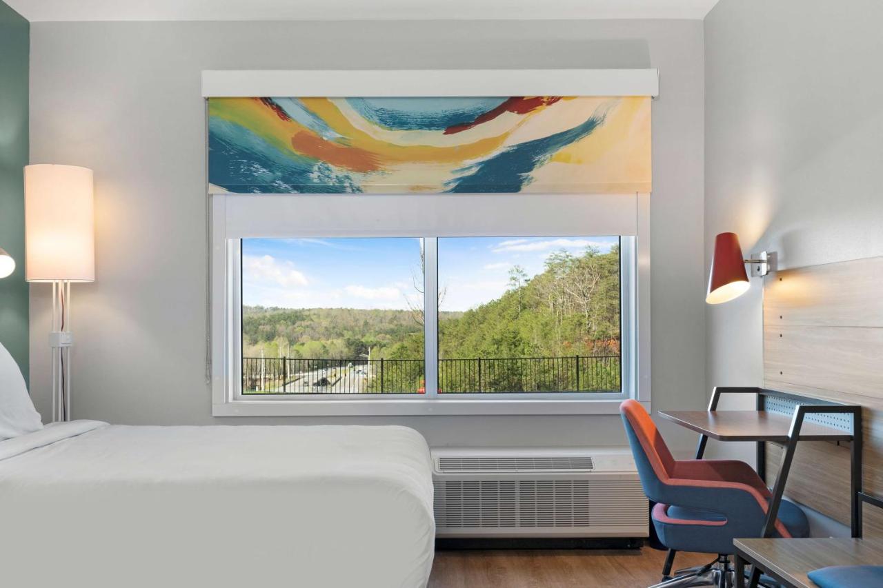 Queen Room with Two Queen Beds at Tru By Hilton Cartersville, GA