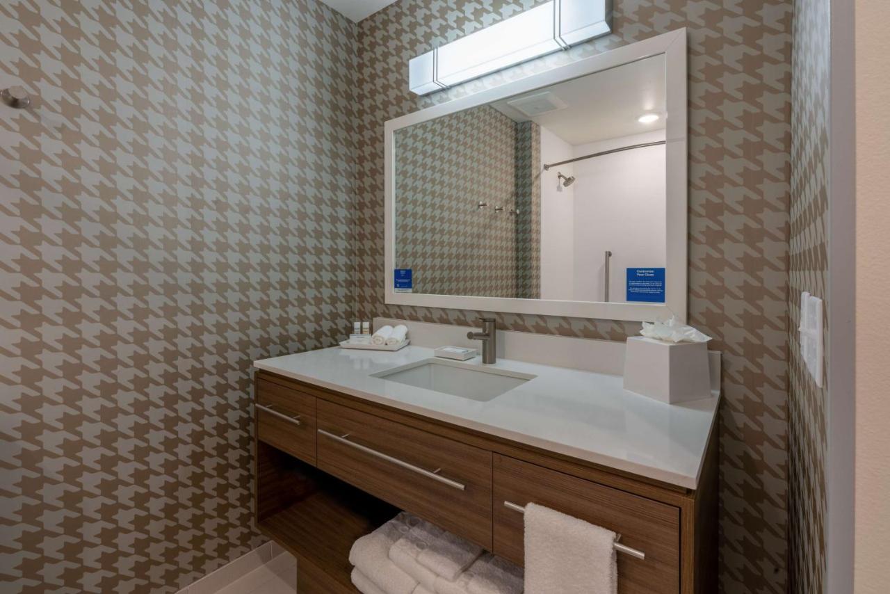 Queen Studio with Two Queen Beds - Non-Smoking at Home2 Suites by Hilton Pocatello, ID