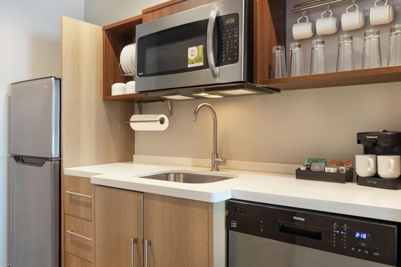 One-Bedroom King Suite - Non-Smoking at Home2 Suites by Hilton Vicksburg, MS