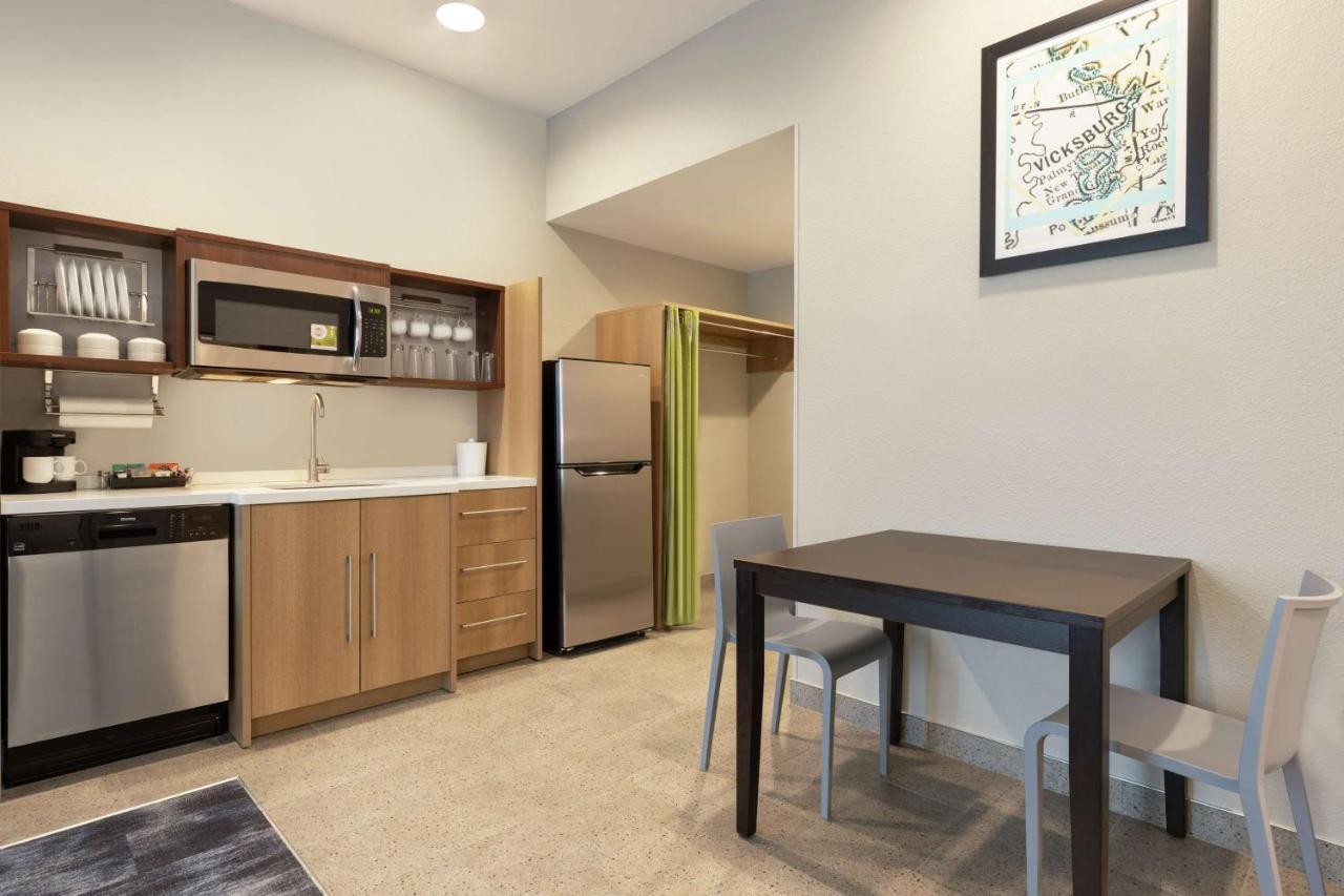 One-Bedroom King Suite - Non-Smoking at Home2 Suites by Hilton Vicksburg, MS