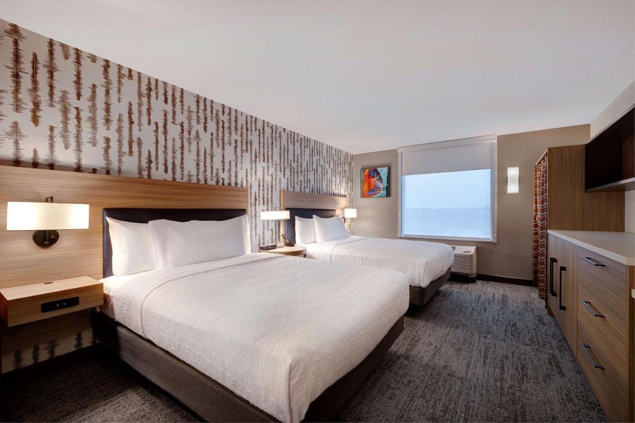 Queen Studio with Two Queen Beds - Non-Smoking at Home2 Suites by Hilton Blythewood, SC