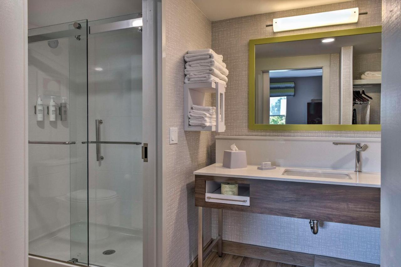 King Studio Suite at Hampton Inn & Suites Keene