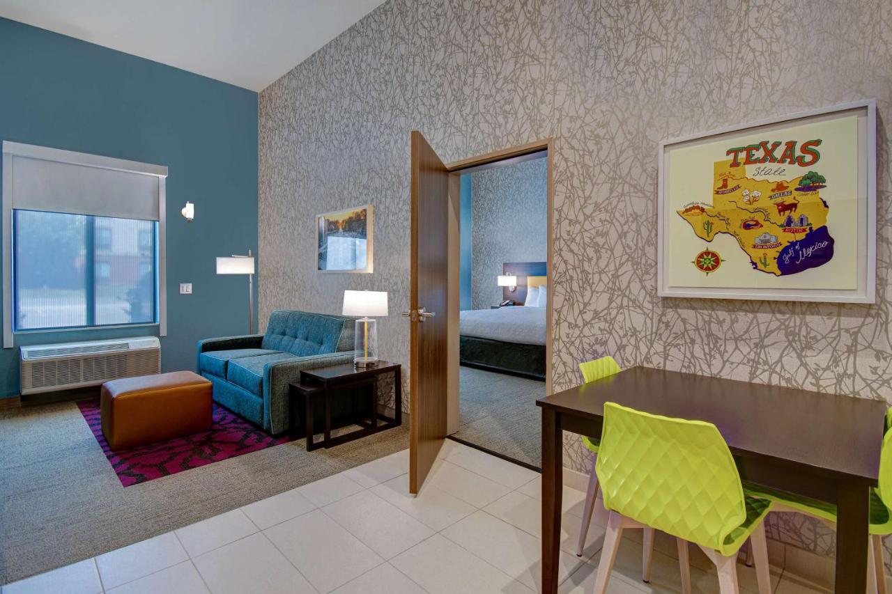 One-Bedroom King Suite at Home2 Suites by Hilton Burleson