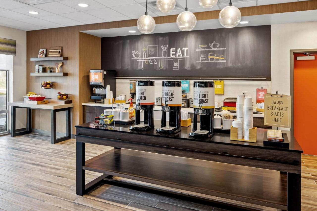 | Hampton Inn & Suites Cincinnati West, Oh