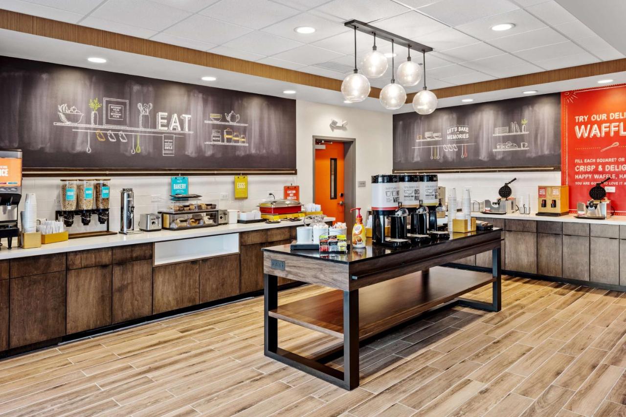 | Hampton Inn & Suites Cincinnati West, Oh