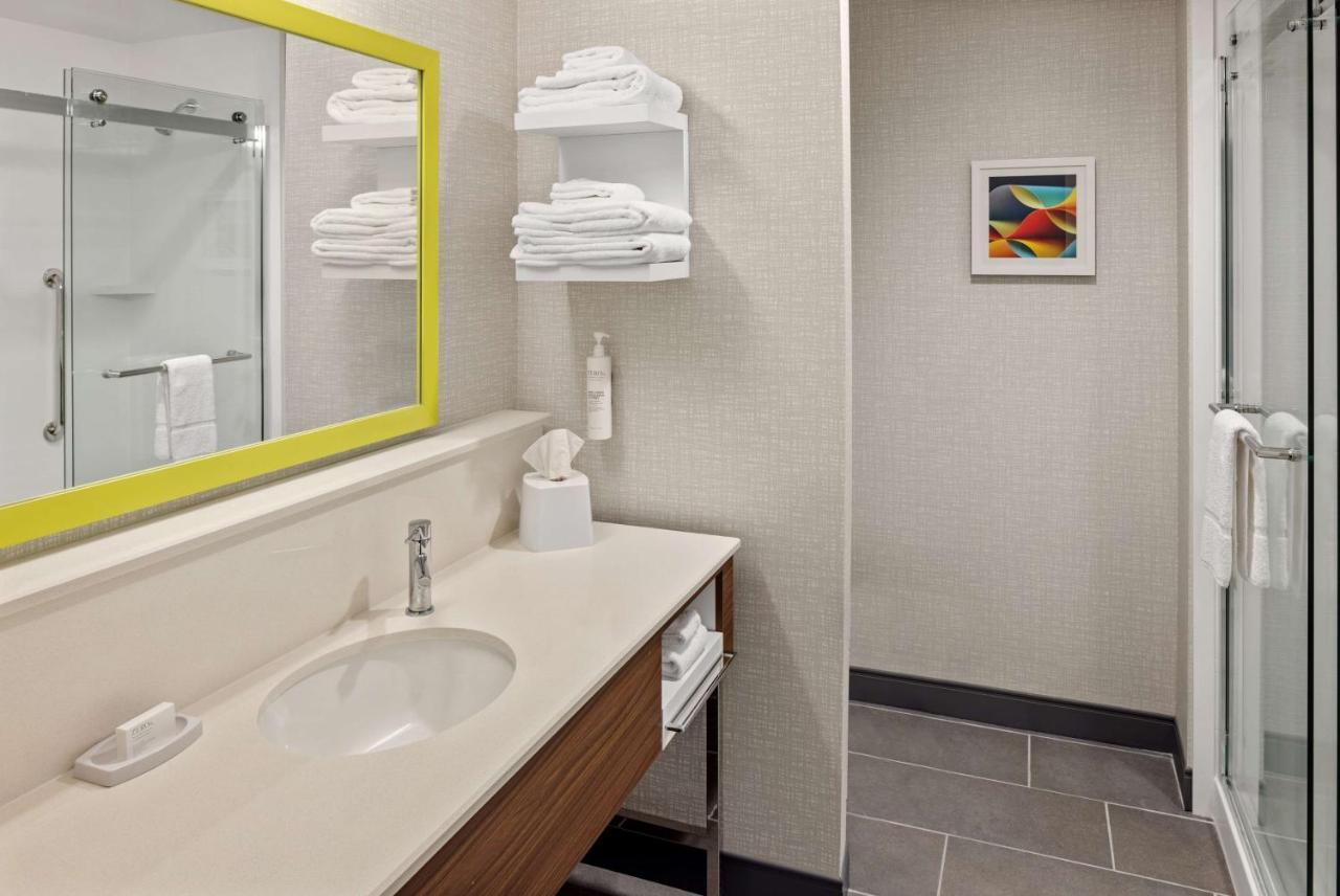  | Hampton Inn & Suites Cincinnati West, Oh