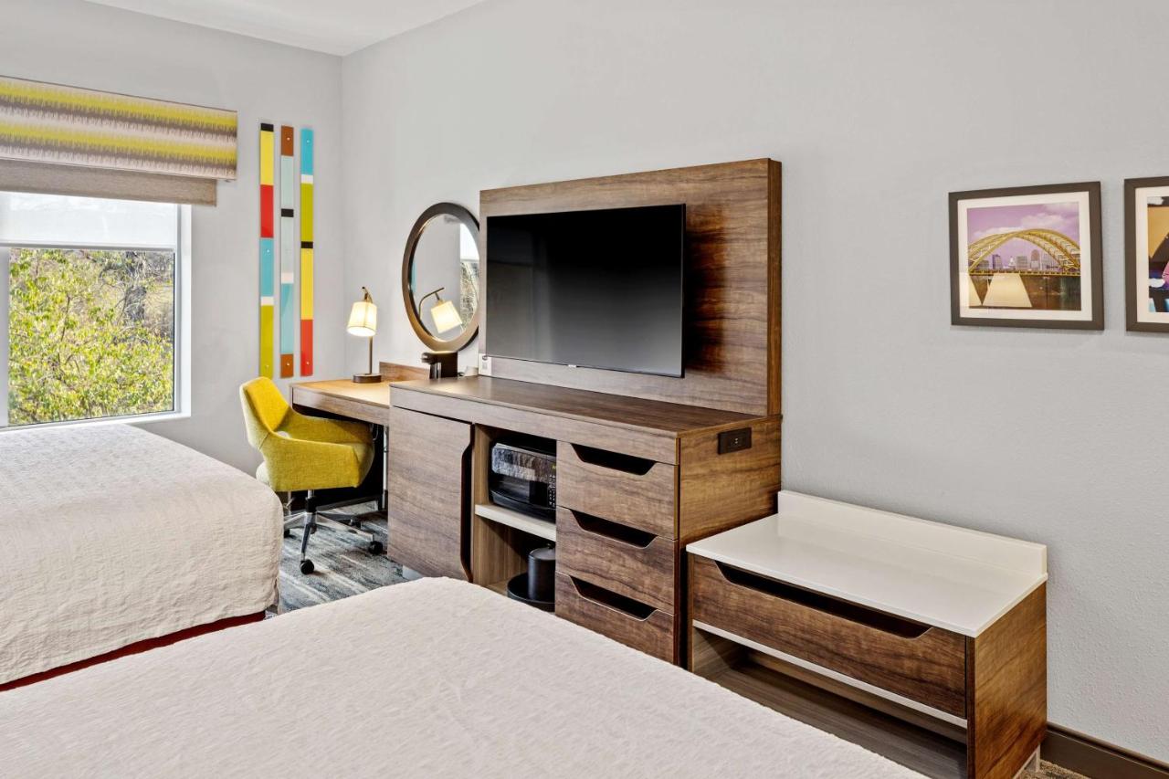 | Hampton Inn & Suites Cincinnati West, Oh