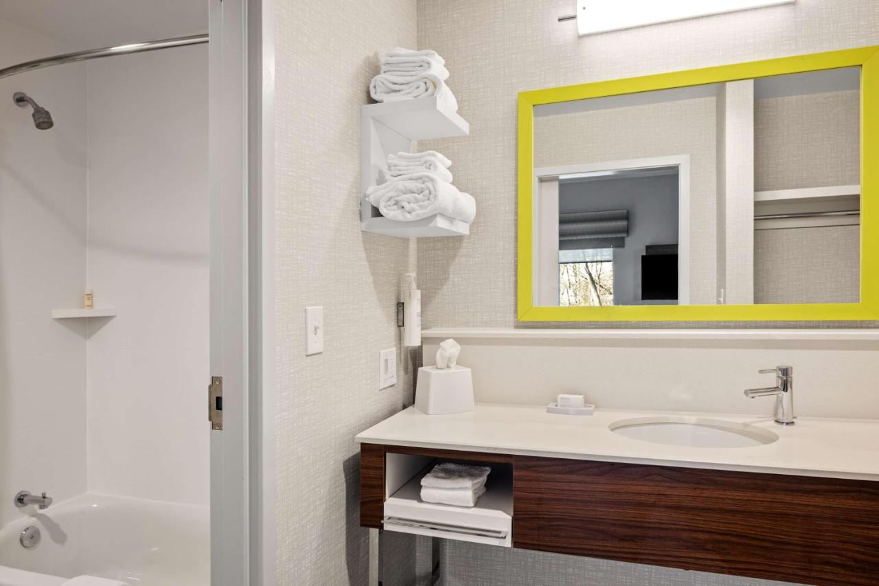 | Hampton Inn & Suites Cincinnati West, Oh