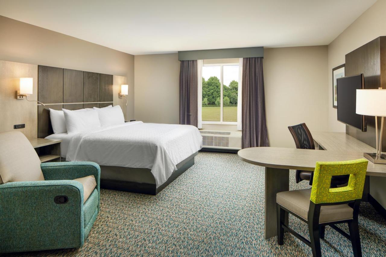 King Studio Suite - Non-Smoking at Candlewood Suites Lebanon by IHG
