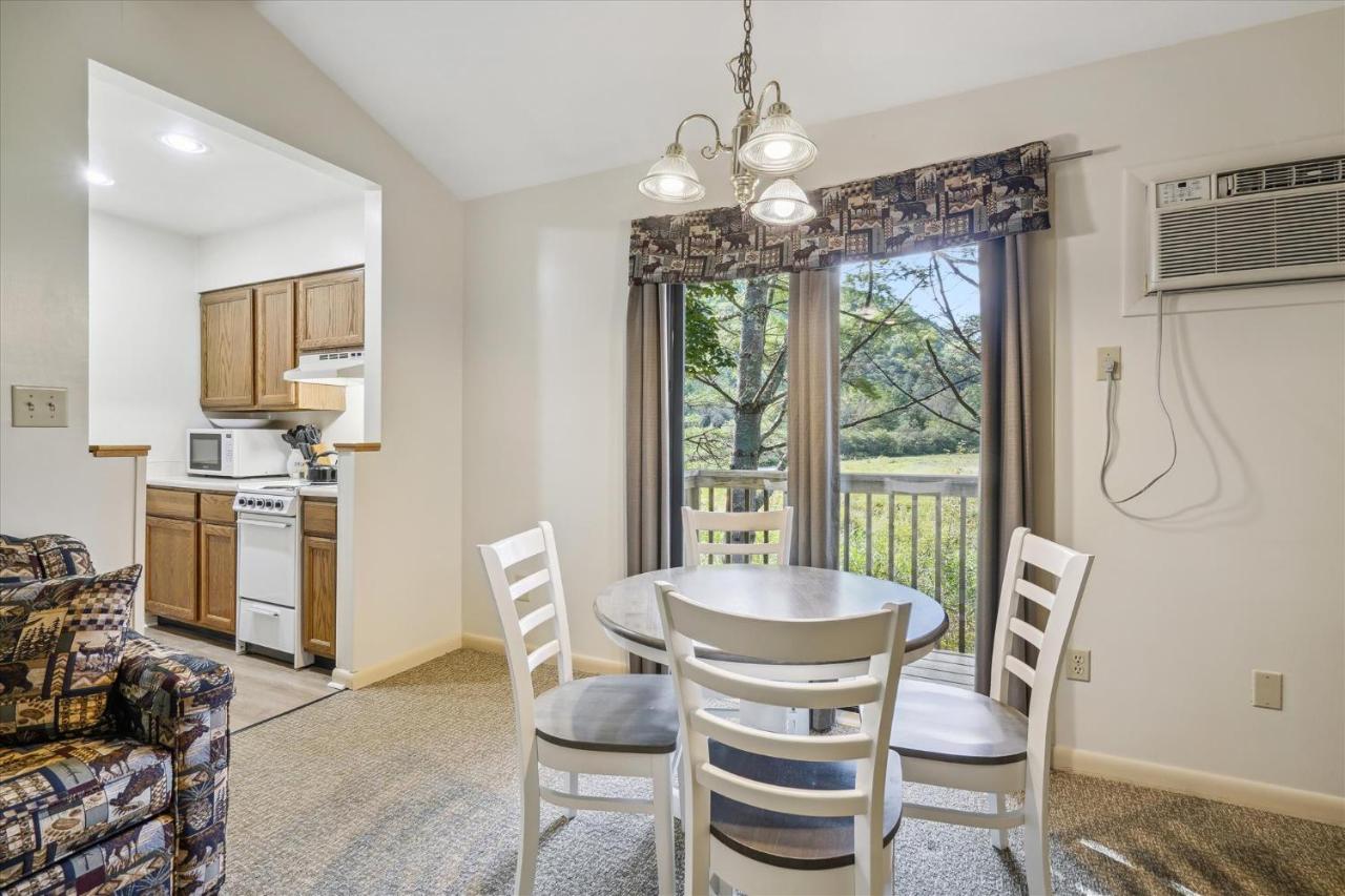 | 21202 Cedarbrook two bedroom Suite