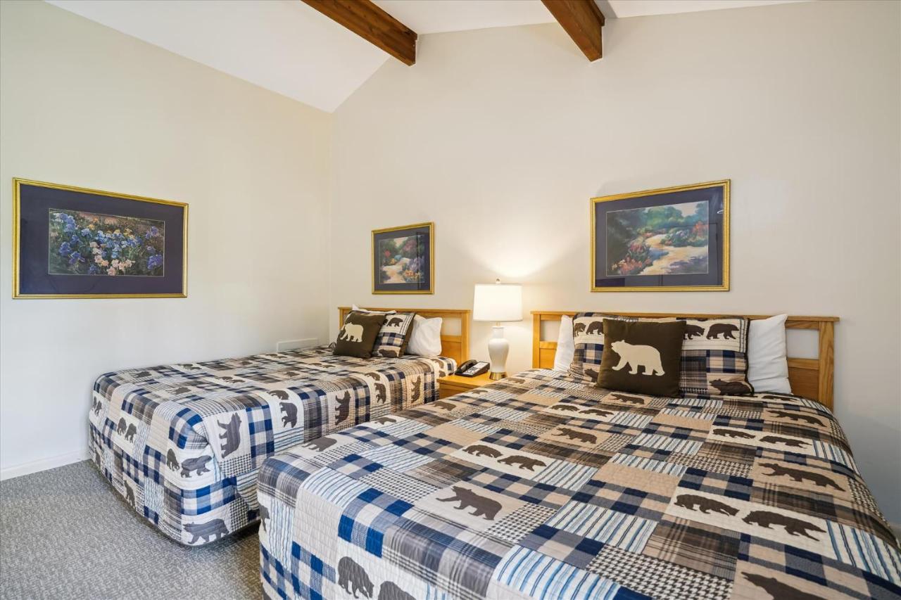 | Cedarbrook Standard Hotel Room 204