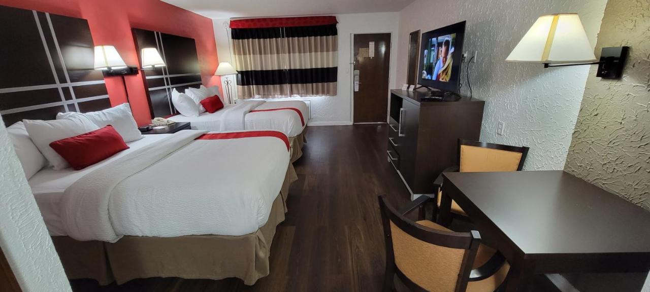 Queen Room with Two Queen Beds - Pet Friendly/Non-Smoking at Ramada by Wyndham Mountain Home