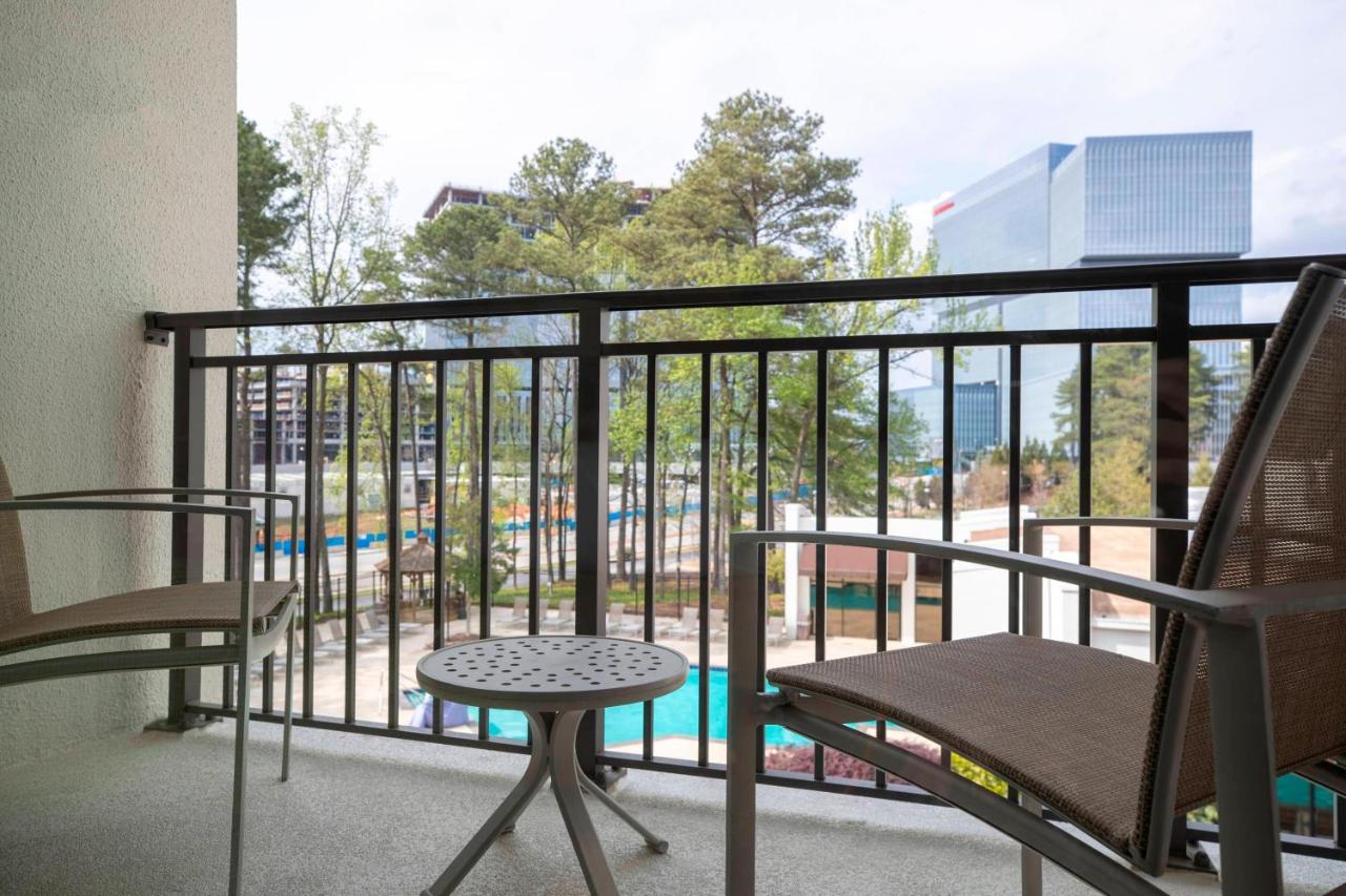 Guest Room with Balcony, Guest room, 2 Double, Balcony at Atlanta Marriott Perimeter Center