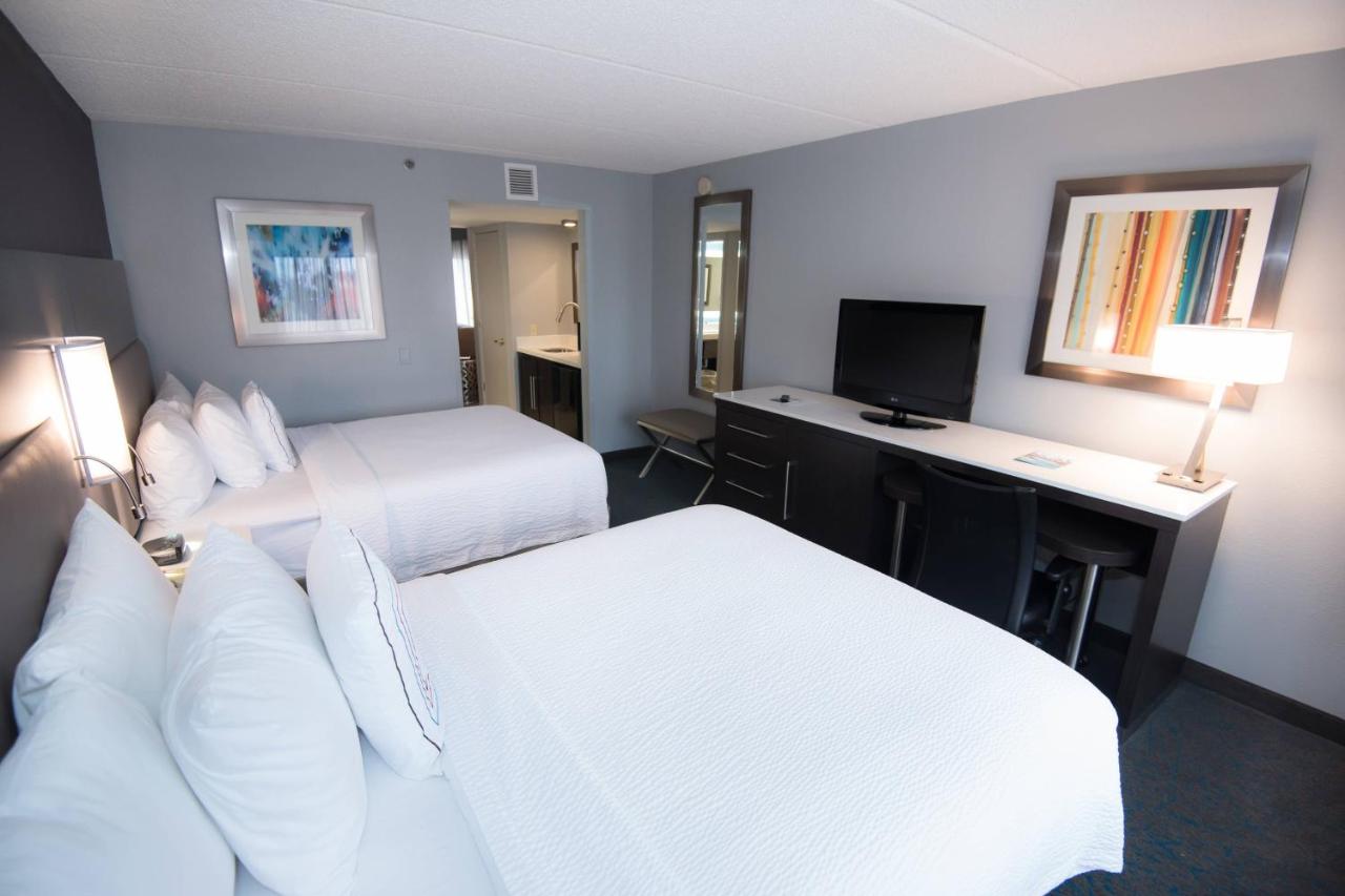 | Fairfield Inn & Suites Atlanta Airport North