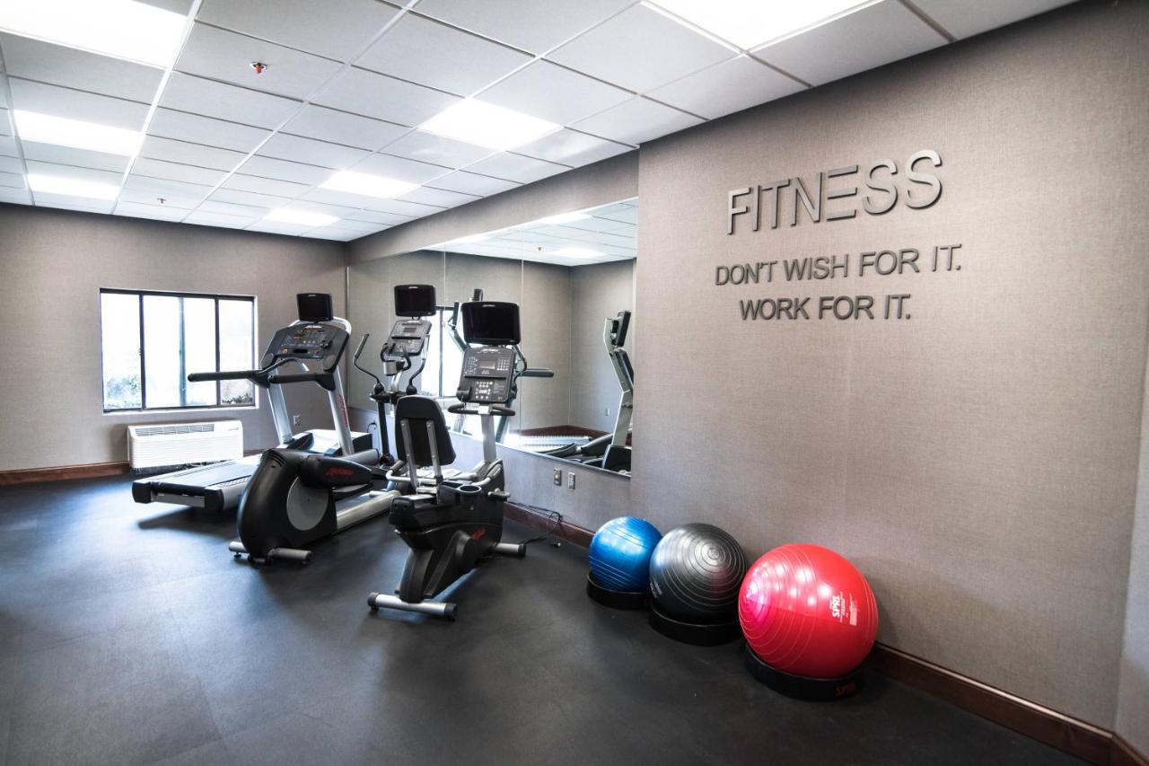 | Fairfield Inn & Suites Atlanta Airport North