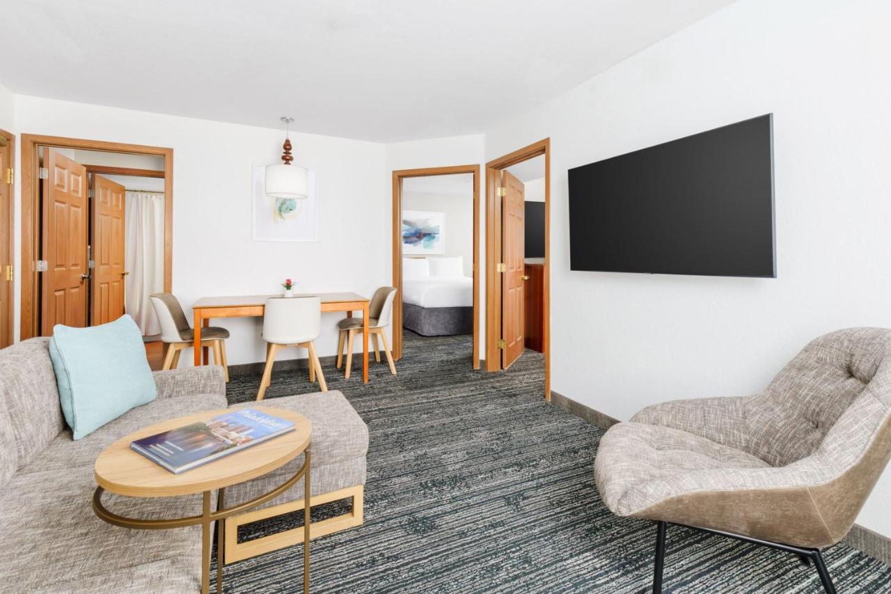 Two-Bedroom Suite at Towneplace Suites by Marriott Horsham