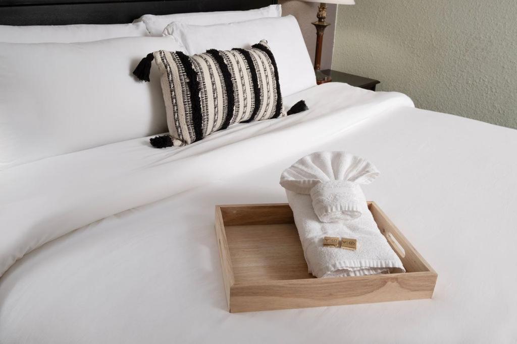 Deluxe King Suite at The Westerner - Extended Stay