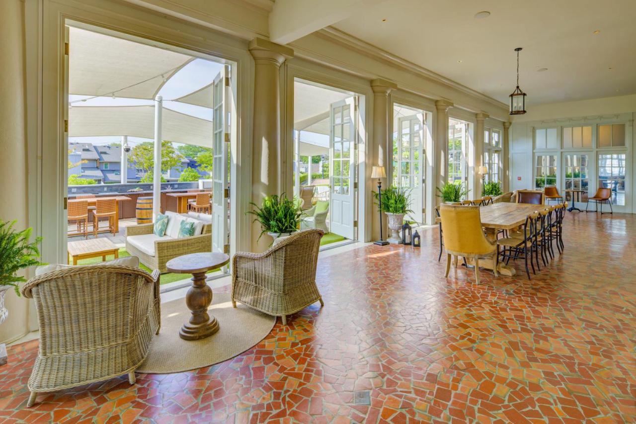 | The Historic Cavalier Hotel and Beach Club, Autograph Collection