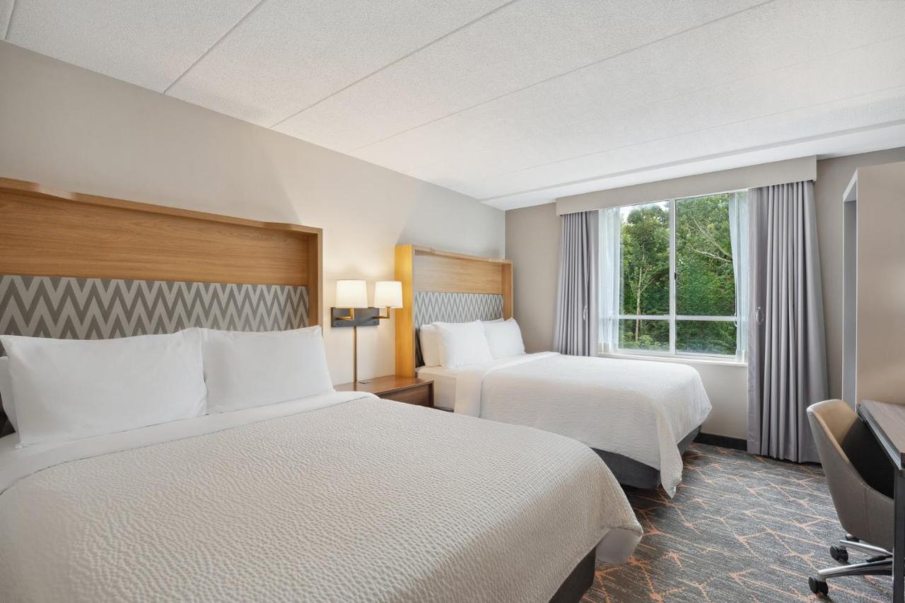 Queen Room with Two Queen Beds - Non-Smoking at Holiday Inn Portsmouth by IHG