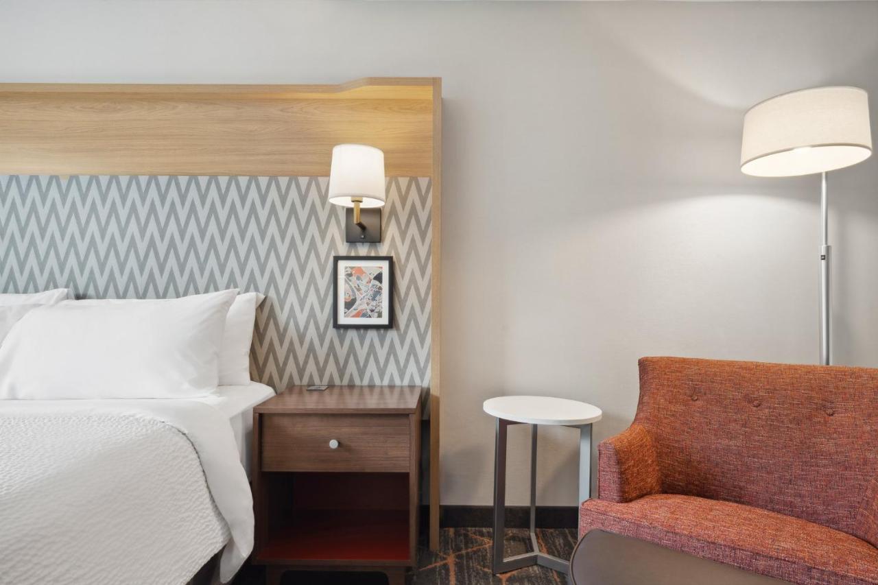 King Leisure Room - Non-Smoking at Holiday Inn Portsmouth by IHG