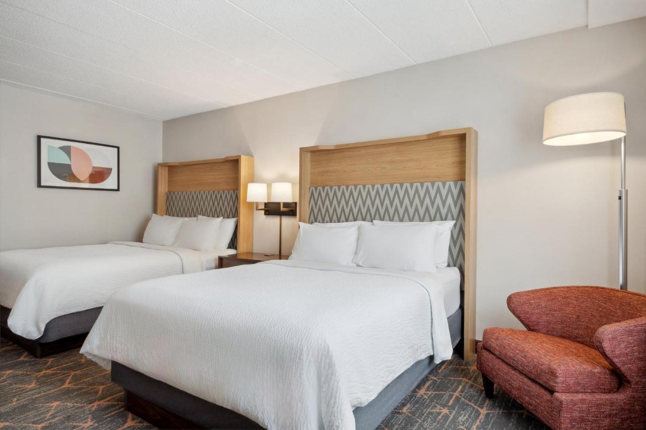 Queen Room with Two Queen Beds - Non-Smoking at Holiday Inn Portsmouth by IHG