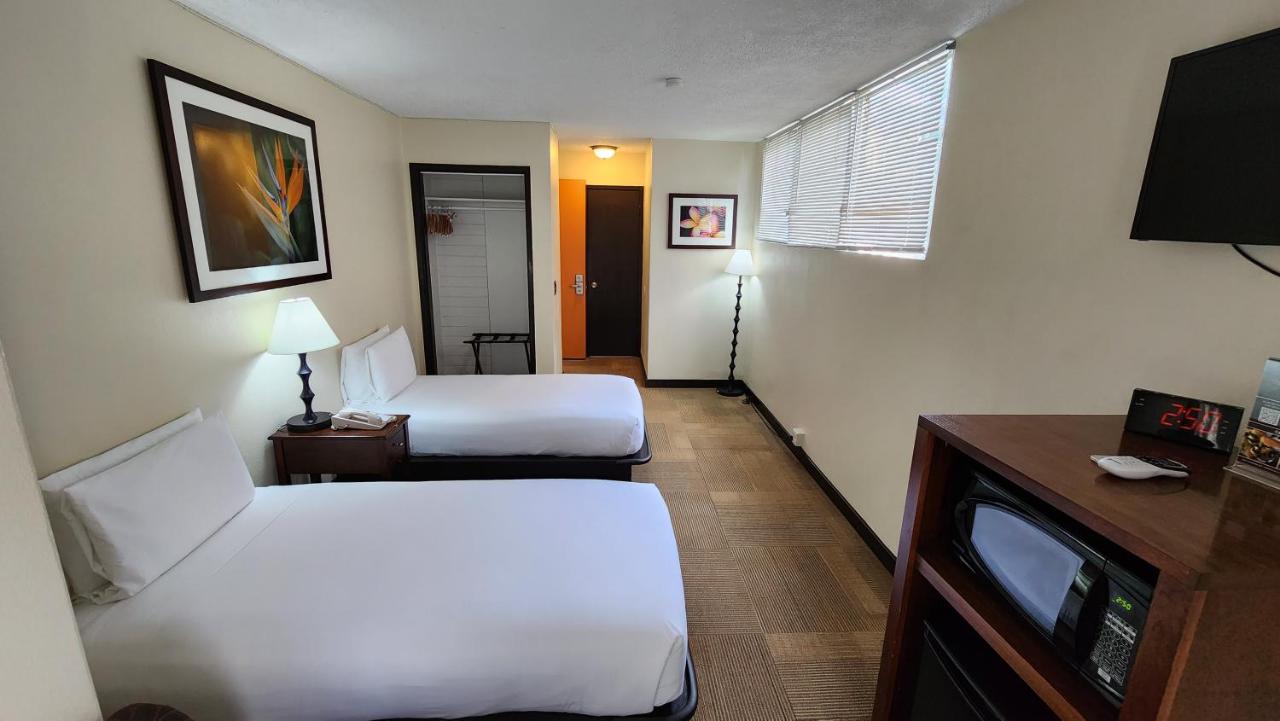 Twin Room with Two Beds at Stay Hotel Waikiki