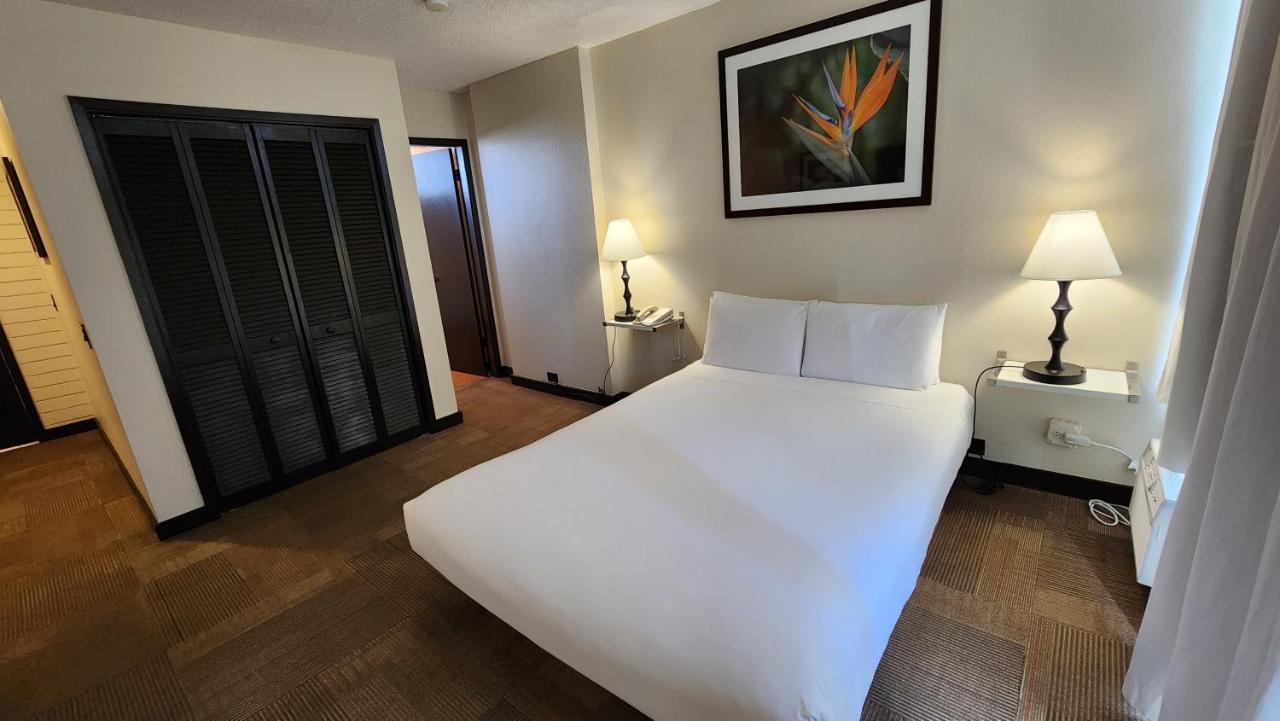 Boutique Queen Room at Stay Hotel Waikiki