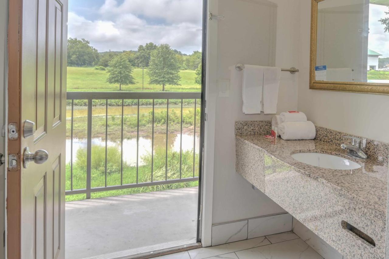  | Riverview Inn - Pigeon Forge/Sevierville